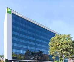 And if you need a break from the hustle and bustle, take a stroll in cassiobury park. Holiday Inn London Watford Junction