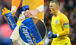 Jordan lee pickford (* 7. Jordan Pickford Has List Of Croatian Penalty Takers And Likely Direction Written On Water Bottle Daily Mail Online
