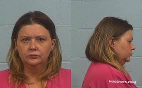 Jennifer Matassa's Instagram, Twitter & Facebook