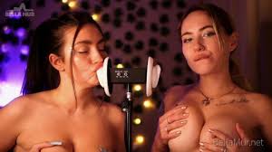 Bella Thorne Lesbian Kiss Porn Videos | Pornhub.com