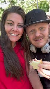 Our fam had a picnic with this guy@Lindsay #picnic #pbj #multiplesclerosis  #disabilitytiktok #memoryloss #braindamage #couplesoftiktok #lovestory  #ourstory #marriagehumor #love #husbandwife #lovehard ...