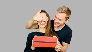 Was Kann Man Seiner Freundin Schenken Die 55 Besten Geschenke