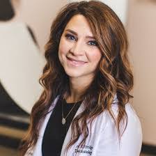 Ashley Kittridge's Instagram, Twitter & Facebook