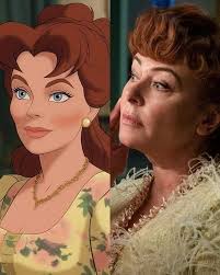 If Bridgerton was made by Disney 😍😍 I love this!