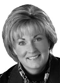 Real Estate Agent Vicki Bell