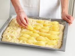 Quittenkuchen Backen Das Beste Rezept Lecker In 2020 Quittenkuchen Lecker Gute Rezepte