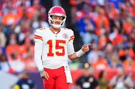 Patrick Mahomes and the Chiefs are in trouble unlike any they've  experienced before - Yahoo Sports