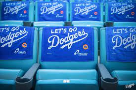 Tonights Rally Towels Ladetermined Dodgers Dodgers Baseball La Dodgers