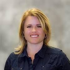 Mollie Howell's Instagram, Twitter & Facebook