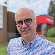 Jacques Poitras's Instagram, Twitter & Facebook