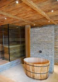 Sauna Dusche Und Kubel Sauna Kurmittelhaus Sauna Fur Zuhause