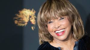 Am montag erscheint die neue autobiografie der. Tina Turner Abschied Von Ihren Fans Mit Sehr Emotionalen Worten