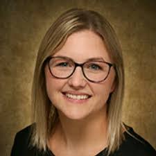 Lindsay Semler's Instagram, Twitter & Facebook