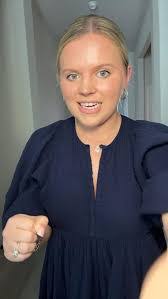 Shelby Bowen's Instagram, Twitter & Facebook