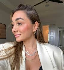 Kurt Frye's Instagram, Twitter & Facebook