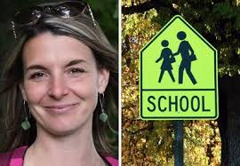 An accident waiting to happen': Gravenhurst parent appeals to council for  school crossing guard