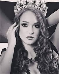 Kenia Miranda Andrade Candidata a Reina de Quevedo 2019/2020.