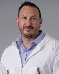 Brad Connell's Instagram, Twitter & Facebook