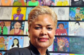 Marian Grimes's Instagram, Twitter & Facebook