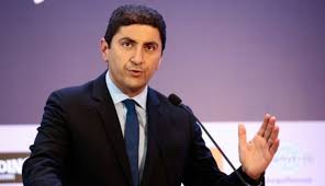 Ο ανασχηματισμός έγινε και τα βασικά υπουργεία όπως αυτά των οικονομικών, εξωτερικών, άμυνας προστασίας του πολίτη, υγείας και παιδείας έμειναν αλώβητα από τις αλλαγές με κάποιες μόνο στο υπουργείο. Aygenakhs Se Dhmoys Peta3te E3w Oses Omades Den Einai Sto Mhtrwo