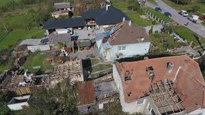 Gemerská ves is a village and municipality in revúca district in the banská bystrica region of slovakia. Tornado Trvalo Len Par Minut Obyvatelia Pokracuju V Odstranovani Skod
