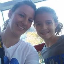 Jessica Settle's Instagram, Twitter & Facebook