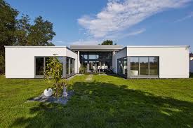 A bungalow is much more than just modern architecture. Gussek Haus Bungalow Stil Fertighauser Funktional Ebenerdig Barrierefrei