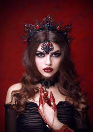 Vesper Black Queen Crown Gothic Women Crown Tiara Black Etsy Black Tiara Crystal Headpiece Queen Crown