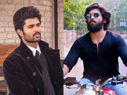 Adithya Varma And Arjun Reddy Exchange Banter Tamil Movie News Times Of India Check out the latest news about vijay deverakonda's arjun reddy movie, story, cast & crew, release date, photos, review, box office collections and much more only on. adithya varma and arjun reddy exchange
