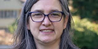 Amy Exner's Instagram, Twitter & Facebook