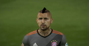 Manuel neuer is a german professional football player who best plays at the goalkeeper position for the fc bayern münchen in the bundesliga. Fc Bayern Facepack 17 To 15 Conversion Fifa 15 At Moddingway
