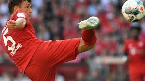 Check out his latest detailed stats including goals, assists, strengths & weaknesses and match ratings. Ex Spieler Des Vfb Stuttgart Fur Siege Nimmt Benjamin Pavard Selbst Positionswechsel In Kauf Vfb Stuttgart Stuttgarter Nachrichten