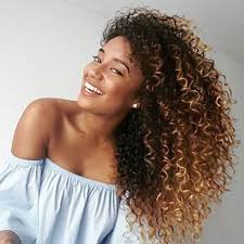 Black And Blonde Ombre Curly Hair Go From Hair Color Ombre To Sombre With Ease Curly Hair Photos Curly Hair Styles Naturally Wig Hairstyles