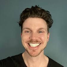 Shane Call's Instagram, Twitter & Facebook