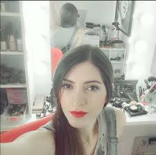 FOTOS: "Era brusquita", postales de Dani Duke sin retoque ni cirugías  generó polémica en redes sociales