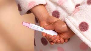 Apabila anda gagal untuk hamil selepas tiga kali kitaran haid, anda patut mendapatkan nasihat doktor dan melakukan. Bolehkah Perempuan Hamil Sebelum Datang Haid Pertama Hello Doktor