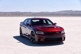 The lineup is faster, more powerful and more advanced than ever. Dodge Zeigt Uberarbeiteten Charger Eurotuner News