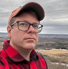 Christopher Belanger's Instagram, Twitter & Facebook