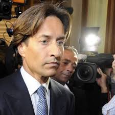 Engster Mitarbeiter belastet Grasser