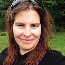 Colette Mason's Instagram, Twitter & Facebook