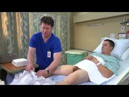 19 Inserting An Indwelling Urinary Catheter In A Male Patient Youtube Foley Catheter New Nurse Catheter Insertion