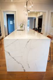 calacatta borghini marble waterfall