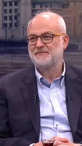 Instagram 用户 Ilknur Kömürcü