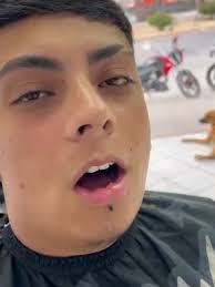 Cortes de Cabello y Fades al Vergazo en la Barbería