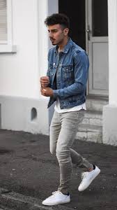 5 Casual Outfits For Young Guys Casual Outfits Mensfashion Streetstyle Mens Casual Outfits Mens Fashion Suits Mens Outfits
