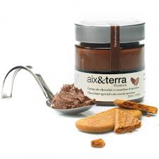Creme De Chocolat Et Croustillant De Speculoos Aix Et Terra Delicieux Chocolat Speculoos Chocolat