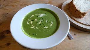 10 Delicious Recipes Made With Frozen Spinach Cream Of Spinach Soup Spinach Soup Low Calorie Soup