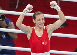 She won a medal at the 2019 aiba women's world boxing championships. Qckdbplsrato M