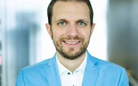 From clothed to naked - the ripping reveal