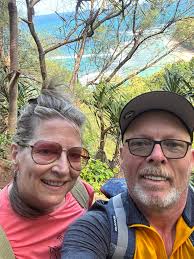 How to find a lost silver wedding band at Tunnels Beach in Kauai?